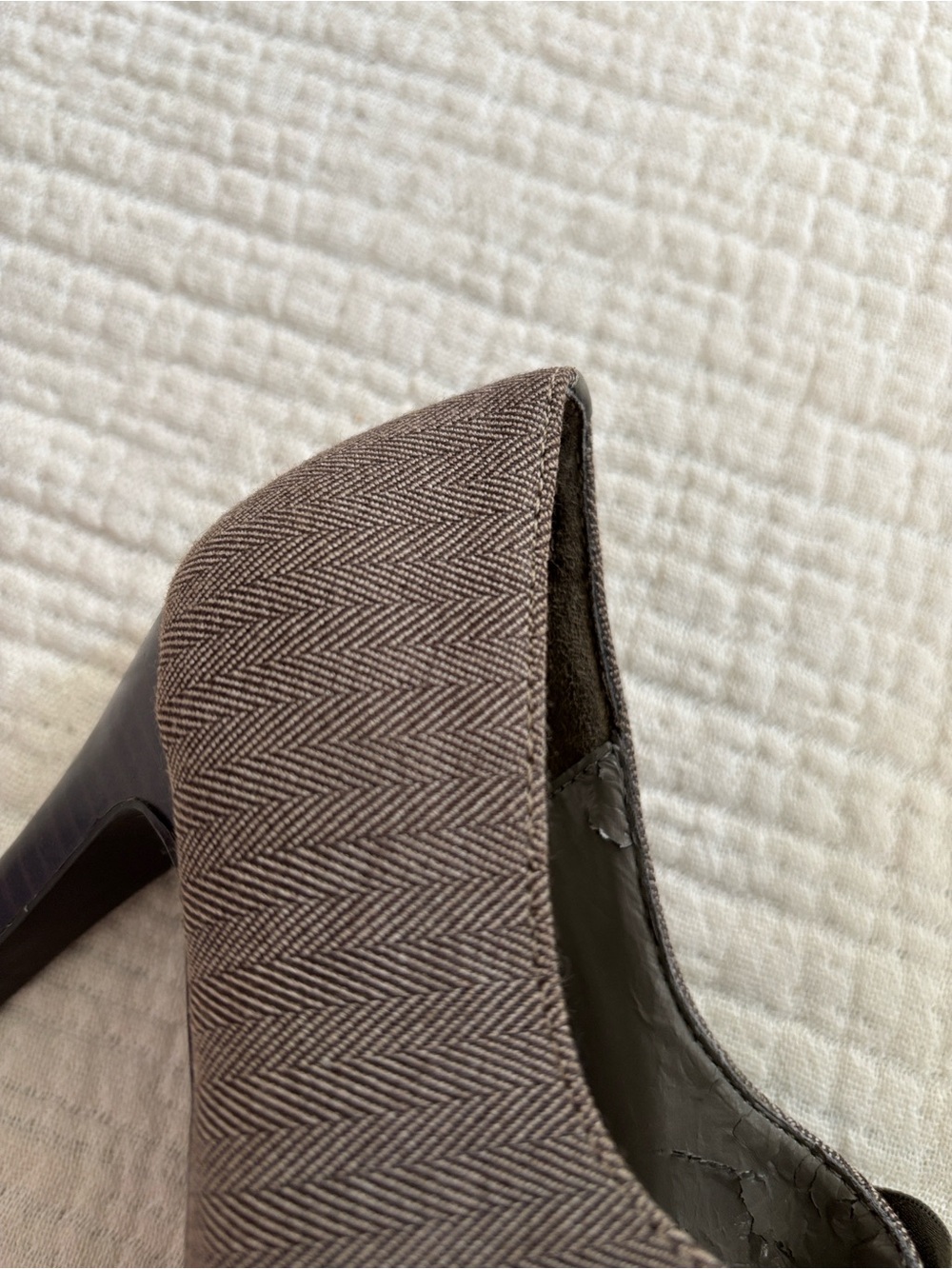 Roberto Vianni Herringbone Brown Bow Cutout Pumps Size 6 - Picture 10 of 12